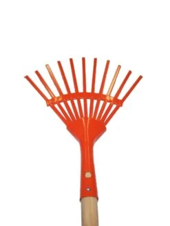 Kid's Leaf Rake -Garden Supplies Sales 2024 8594618 01v