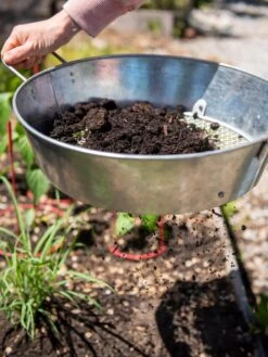 Gardener's Compost Soil Sifter -Garden Supplies Sales 2024 8611018 160 tif